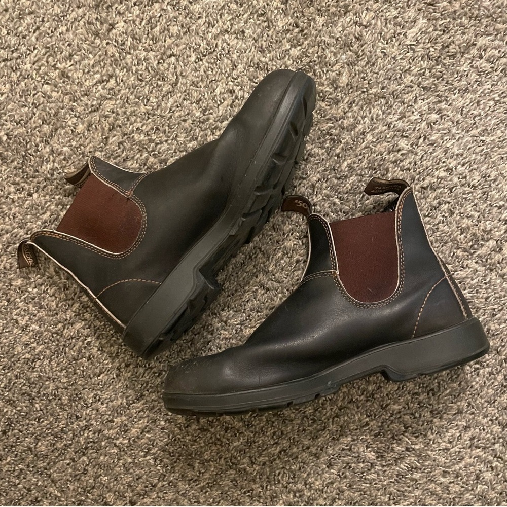 Dark brown Blundstone Boots